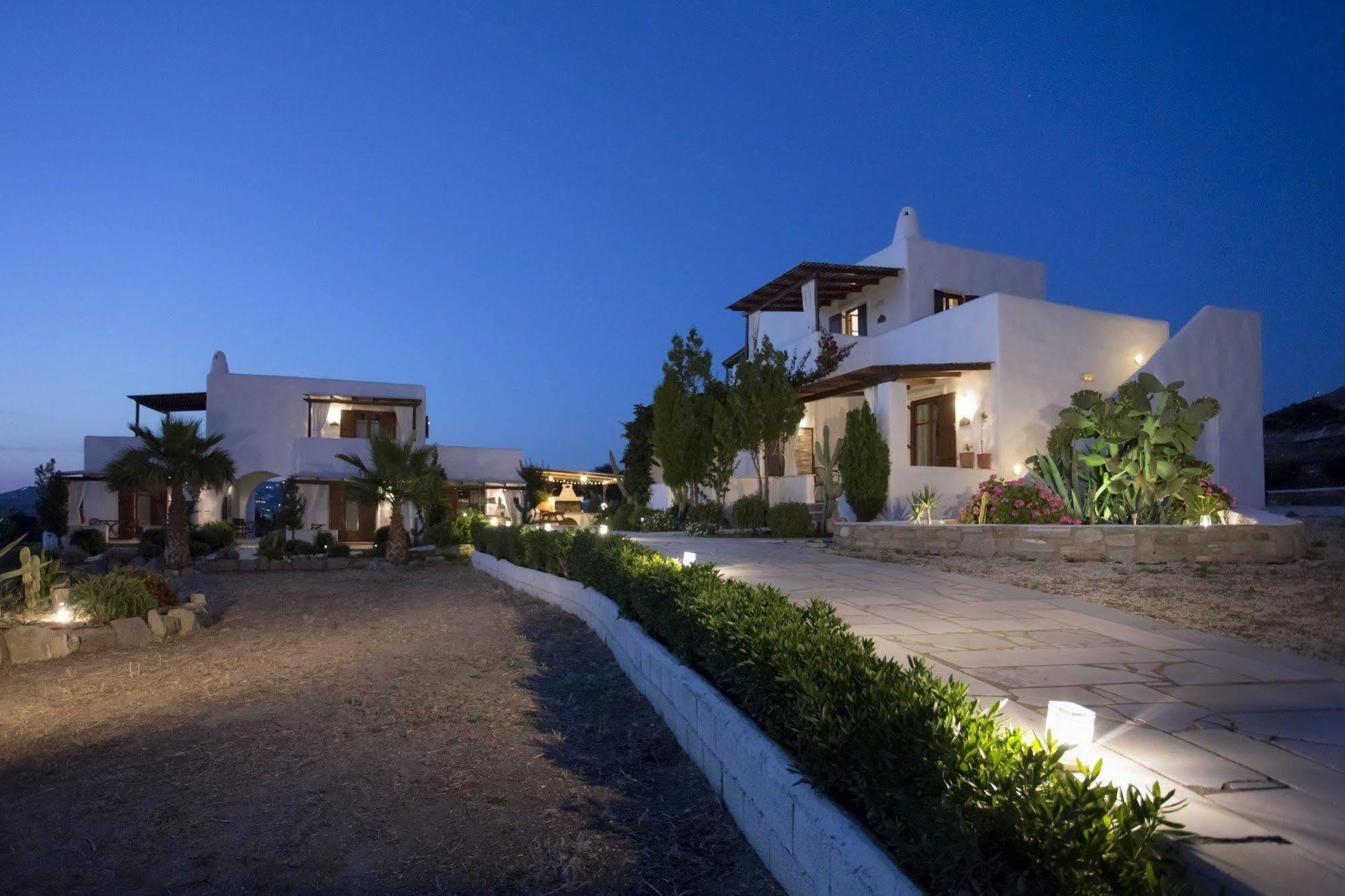 9 Muses - Paros Aparthotel Exterior photo